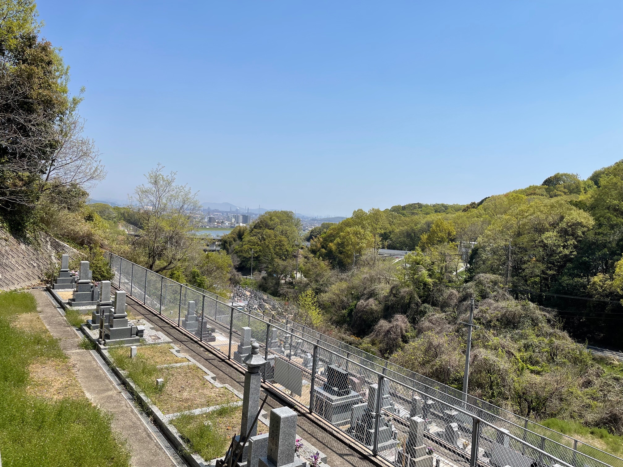 写真:草戸墓苑